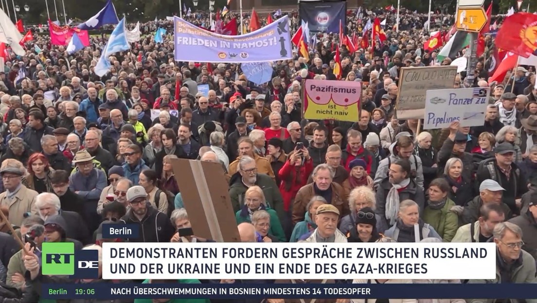 Berlin: Zehntausende Demonstranten fordern Verhandlungslösung zwischen Russland und der Ukraine