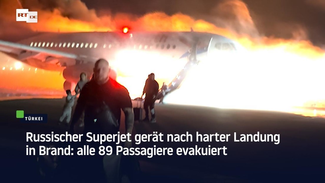 Russischer Superjet gerät nach harter Landung in Brand: alle 89 Passagiere evakuiert