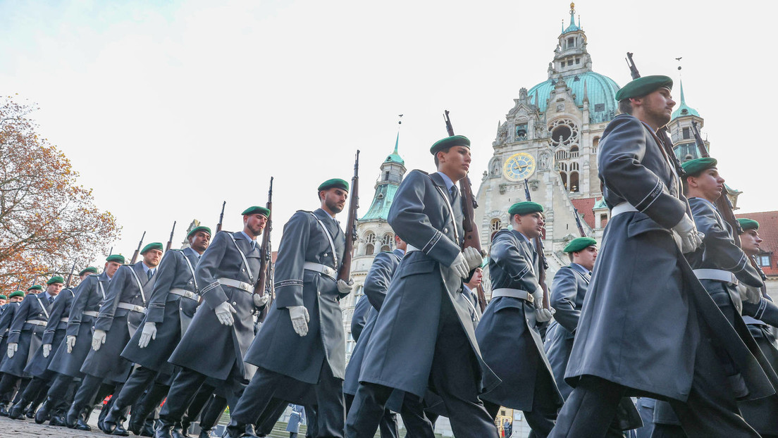 Bundeswehrumfrage: Der Feind steht im Osten – angeblich wächst deutscher "Wehrwille"