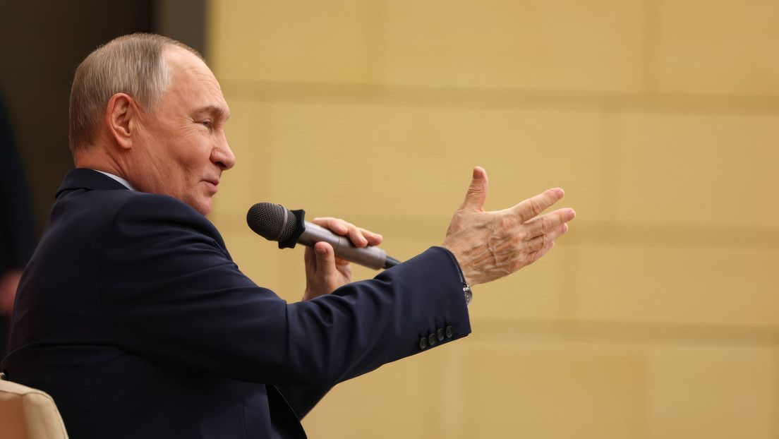 Putin besucht Traumatologieinstitut