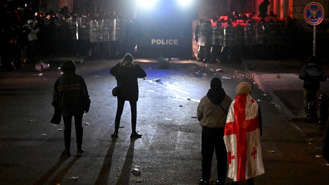 Tiflis: Festnahme von Demonstranten vor dem Parlament