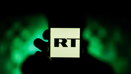 Leserbriefe an RT DE: "Von Woche zu Woche verliert Ihr "Journalismus" immer mehr seine Bedeutung"