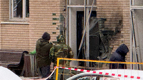 Leserbriefe an RT DE: "Wieso regnet keine Haselnüsse auf die Ukro-Geheimdienst-Zentrale?"