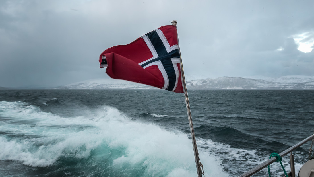 Norwegische Küstenwache hält Schiff mit russischer Besatzung fest