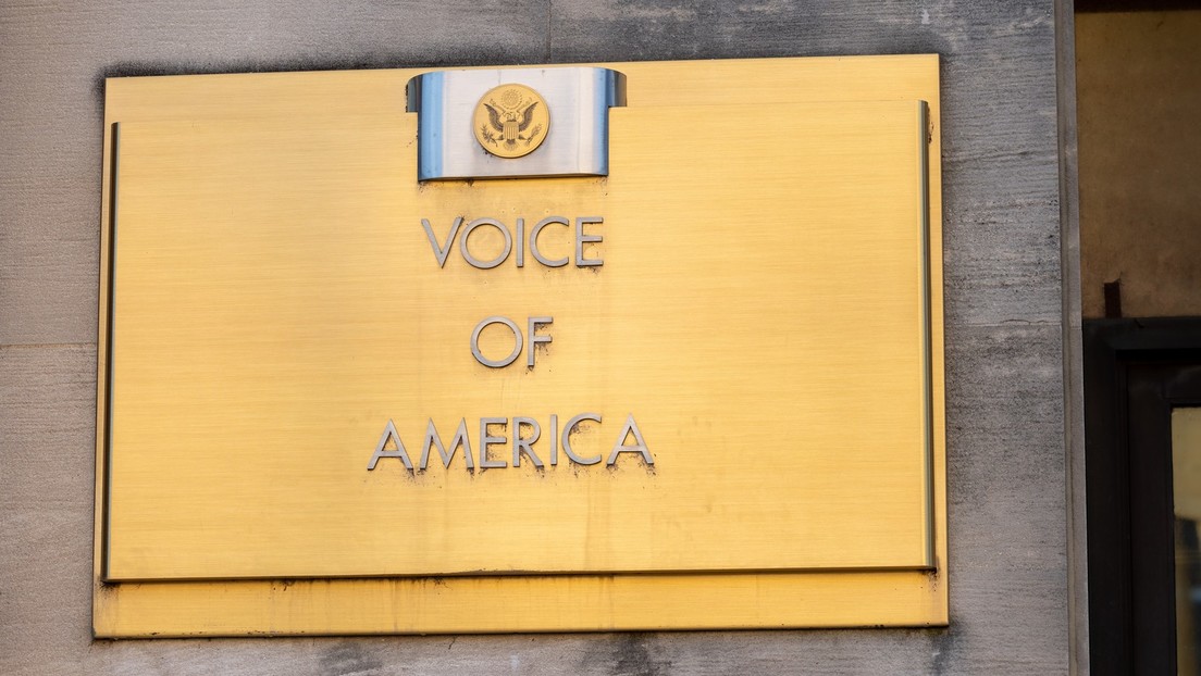 Reuters: Trump-Administration beurlaubt Personal von "Voice of America"