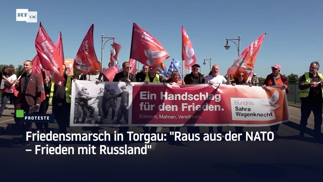 Friedensmarsch in Torgau: "Raus aus der NATO – Frieden mit Russland"