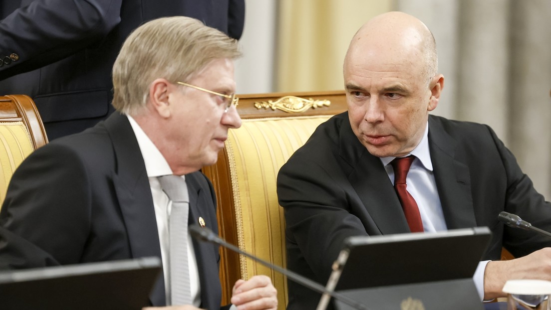Russlands Finanzminister warnt vor Haushaltsrisiken