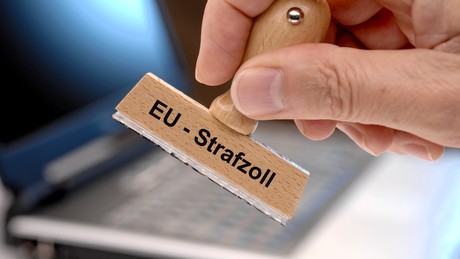 "Letzte Chance auf Verhandlungen" – EU setzt Gegenzölle auf US-Waren für 90 Tage aus