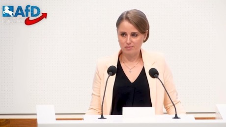 AfD-Politikerin von Polizei zu Stellung von Strafantrag nach Paragraf 188 motiviert