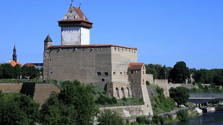 Estland plant Militärbasis an der Grenze zu Russland