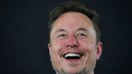 "Das Lustigste, was ich heute gelesen habe" - Elon Musk zweifelt an ukrainischer Buchhaltung