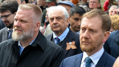Nach Ausgrenzung kommt Demütigung: Russischer Botschafter wird am Elbe-Tag massiv attackiert