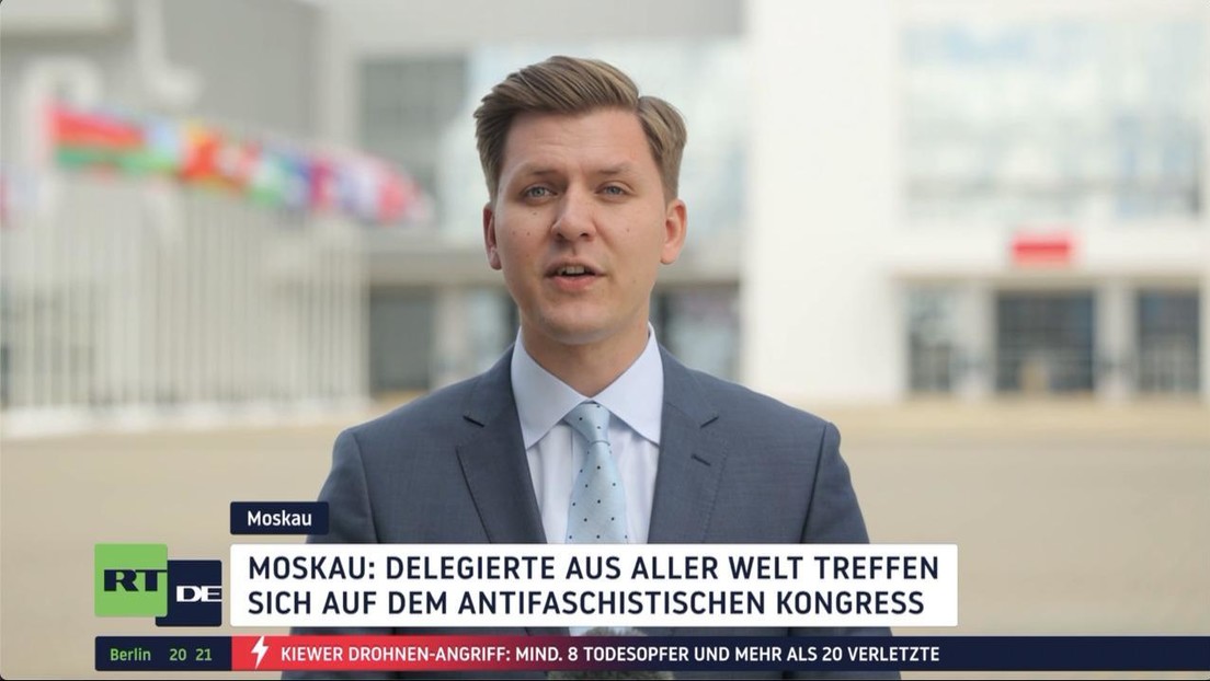 Moskau: Delegierte aus aller Welt treffen sich auf dem antifaschistischen Kongress