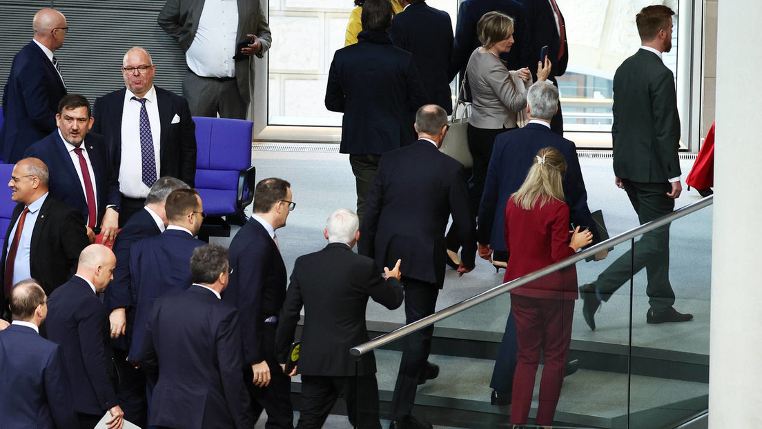 Liveticker zur Kanzlerwahl – Im zweiten Anlauf: Friedrich Merz zum Bundeskanzler gewählt