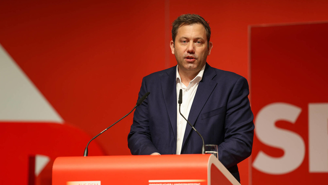 Harsche Kritik für SPD-Chef Lars Klingbeil beim NRW-Landesparteitag