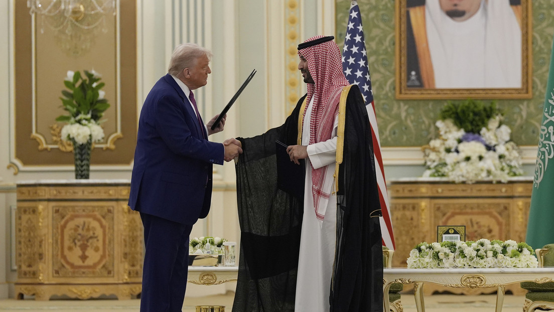 Trump schließt Milliardendeal mit Saudi-Arabien: KI und Rüstungsexporte im Fokus