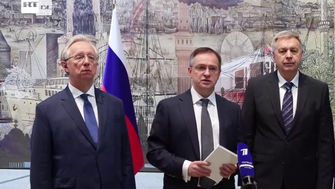 "Wir sind zufrieden" – Russische Unterhändler nach erster Verhandlungsrunde mit Ukraine