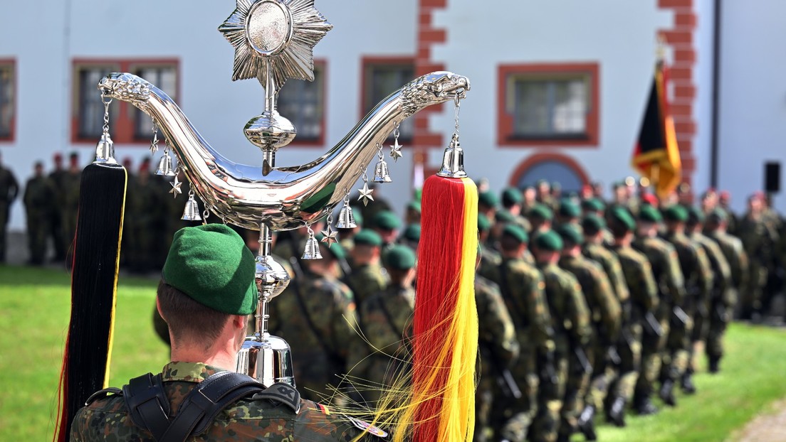 Kiesewetter will 460.000 deutsche Soldaten – auch Frauen