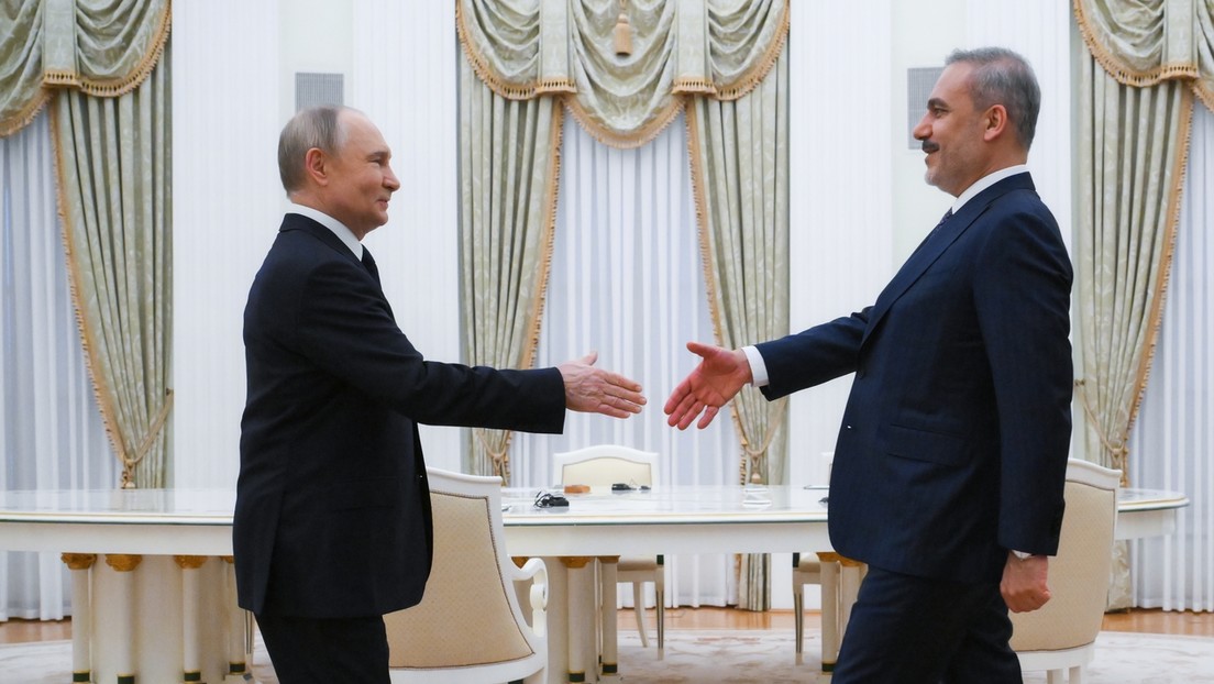 Fidan zu Ukraine-Konflikt: Waffenruhe scheint realistischste Lösung zu sein