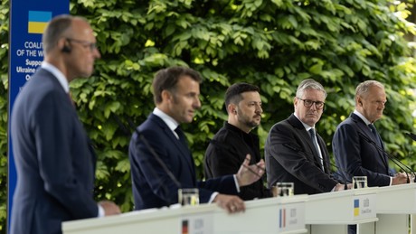Liveticker Ukraine-Krieg: EU-Politiker drohen Russland bei Ablehnung des Waffenstillstands