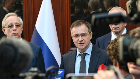 Russlands Spitzenverhandler enthüllt die Ziele der Gespräche mit der Ukraine