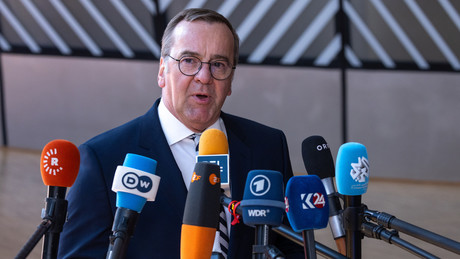 Ukraine-Konflikt: Pistorius wirft Moskau "Spiel auf Zeit" vor