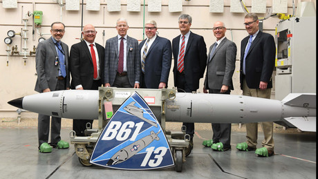 USA präsentieren modernisierte Kernwaffe: Erste Wasserstoffbombe vom Typ B61-13 ist fertig