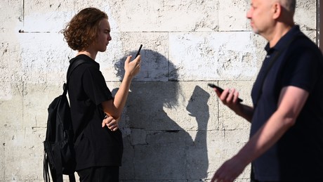 Wegen Drohnenangriffen: Russen verzichten auf mobiles Internet