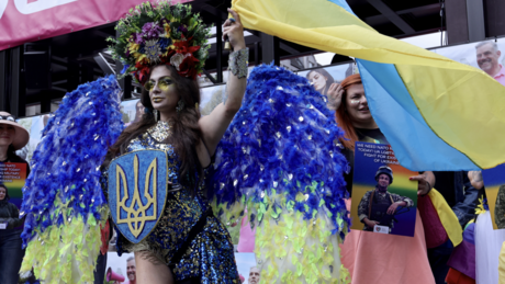 Fest während der Pest: EU pumpt Millionen in Pride-Projekte
