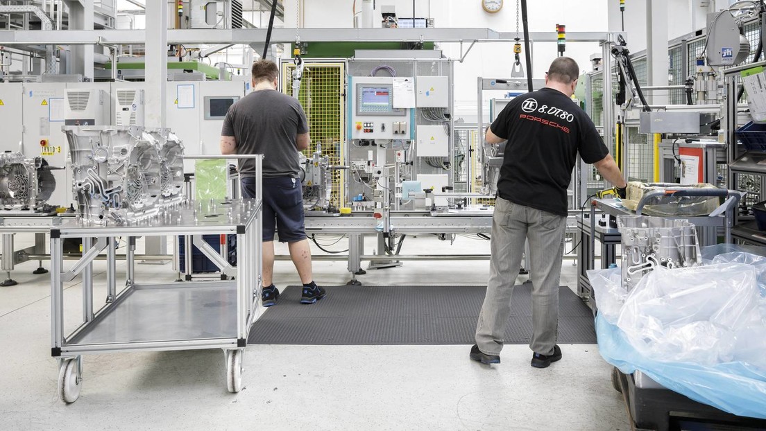 Krisen- und Insolvenzticker: Deutsche Industrie hat im Jahr 2024 über 100.000 Arbeitsplätze verloren