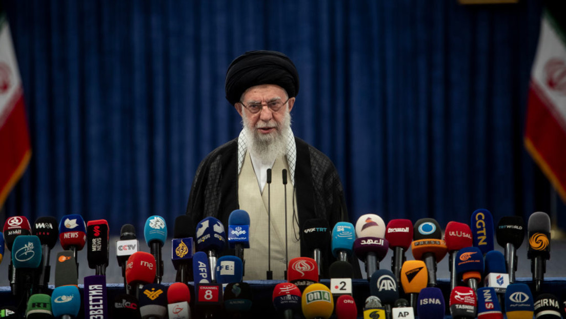 Iran: Mehrere hochrangige Kommandeure bei Angriffen getötet – Teheran kündigt "harte Bestrafung" an