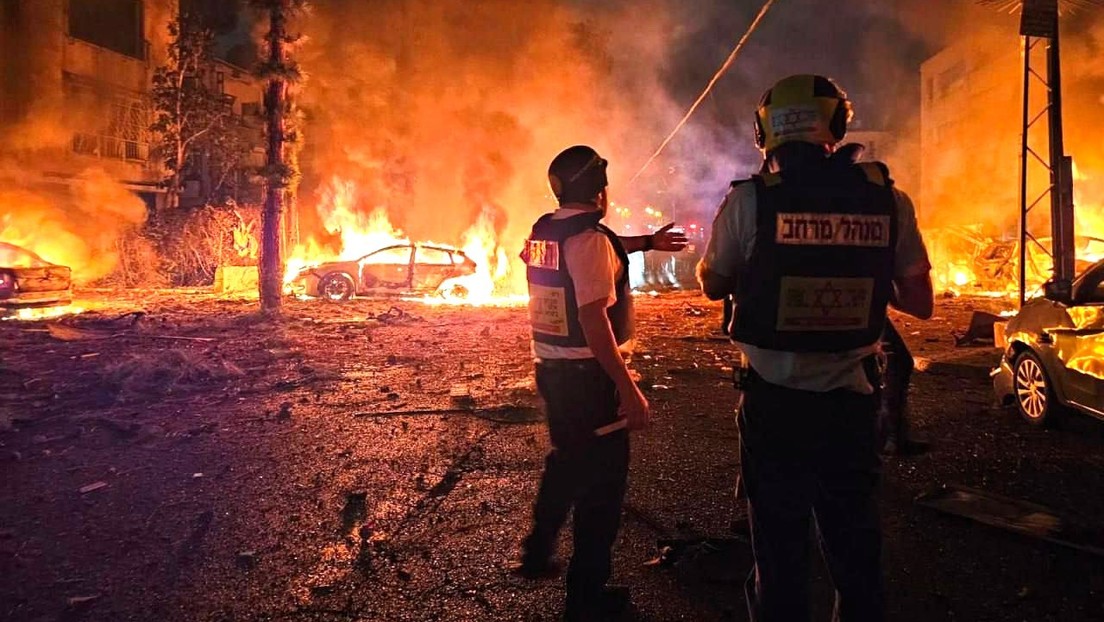 Liveticker zum Iran/Israel-Krieg: Iran überzieht Israel mit einer neuen Angriffswelle
