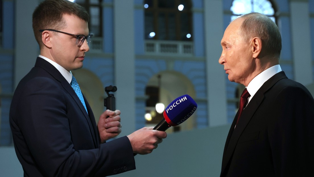 Putin: Wir haben nie über ein Verbot von Homosexualität in Russland nachgedacht