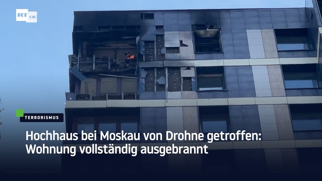 Hochhaus bei Moskau von Drohne getroffen: Wohnung vollständig ausgebrannt