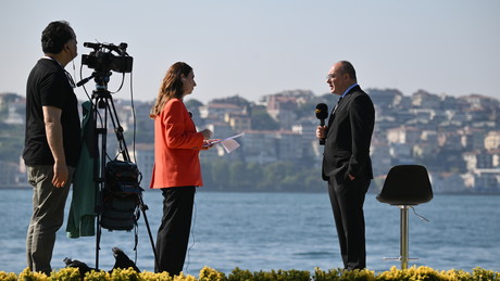 Friedensgespräche zwischen Russland und Ukraine in Istanbul beendet – Was sagen die Medien?