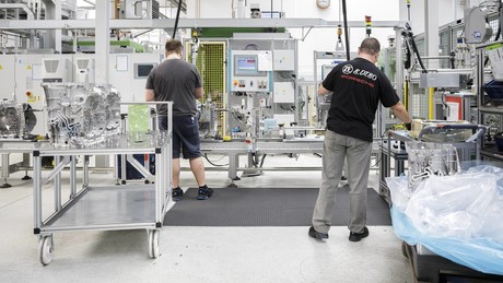 Krisen- und Insolvenzticker: Deutsche Industrie hat im Jahr 2024 über 100.000 Arbeitsplätze verloren