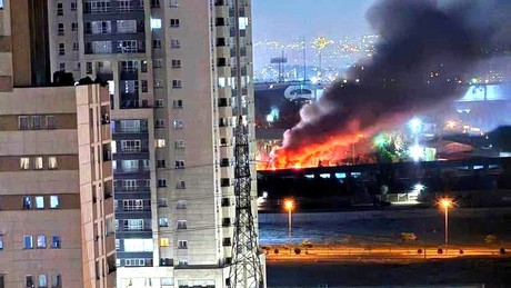 Israel führt massiven Luftschlag gegen Iran durch – Beginn einer längeren Militärkampagne (VIDEO)