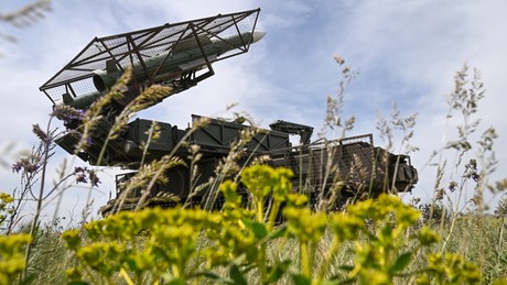 Liveticker Ukraine-Krieg: Russische Armee wehrt mehr als 140 nächtliche Drohnenangriffe ab
