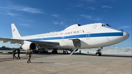 "Doomsday Plane": Flugkommandozentrale der US-Regierung überraschend in Washington gelandet