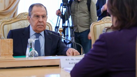 "Hat keinen Sinn mehr": Russland kündigt Abkommen über militärisch-technische Zusammenarbeit mit BRD