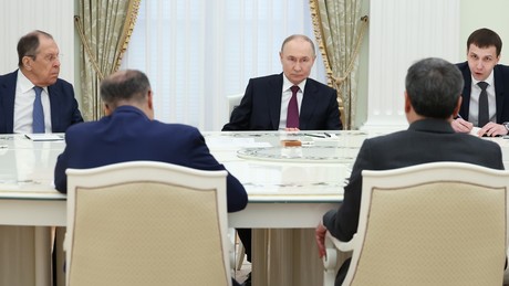 LiveTicker Iran/Israel-Krieg: Putin: US-Bombardements "Akt der Aggression" gegen den Iran