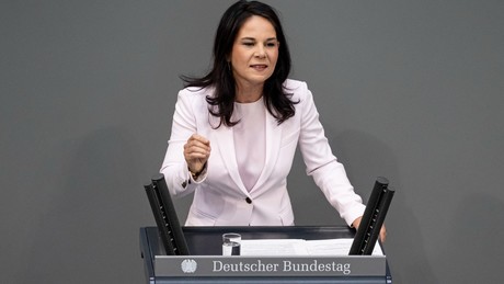 "Jetzt hören Sie mal zu" – Annalena Baerbock hält ihre letzte Bundestagsrede