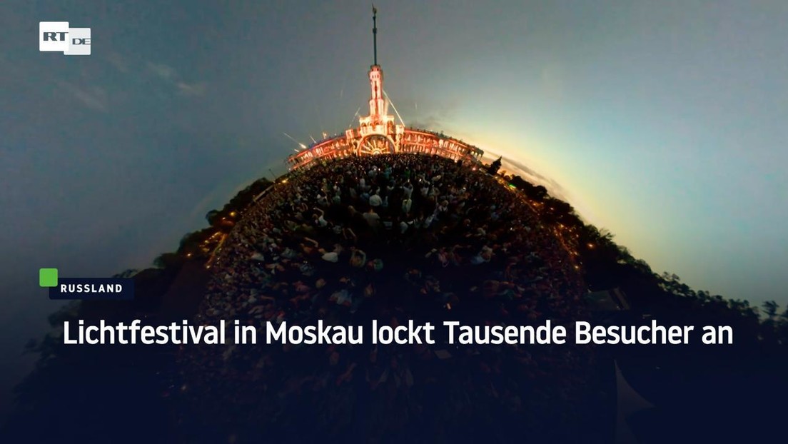 Lichtfestival in Moskau lockt Tausende Besucher an