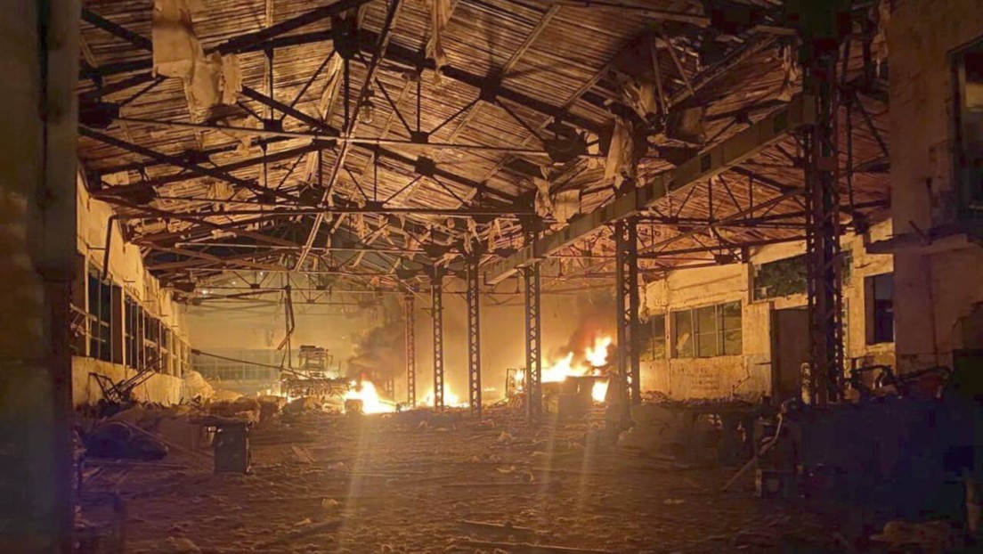 Liveticker Ukraine-Krieg: Berichte über Explosionen in mehreren ukrainischen Städten