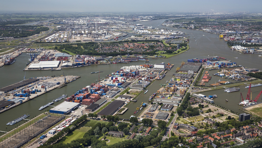 Financial Times: Europas größter Hafen bereitet sich auf Krieg gegen Russland vor