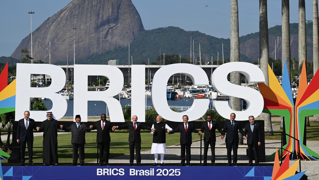 Experten zu Trumps Zöllen gegen die BRICS-Staaten: Ernsthafte Risiken für die Weltwirtschaft