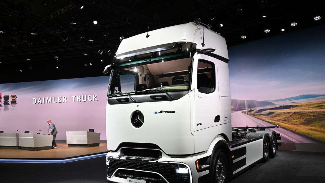 Krisen- und Insolvenzticker: Daimler Truck baut 5.000 Stellen ab