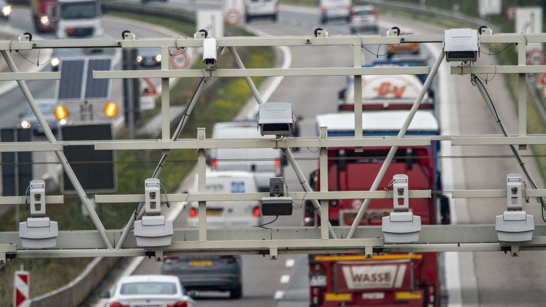 Der nächste Schritt in der EU: Komplettüberwachung in Kraftfahrzeugen