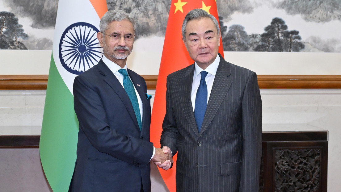 Verbesserte Beziehungen zwischen BRICS Mitgliedern China und Indien