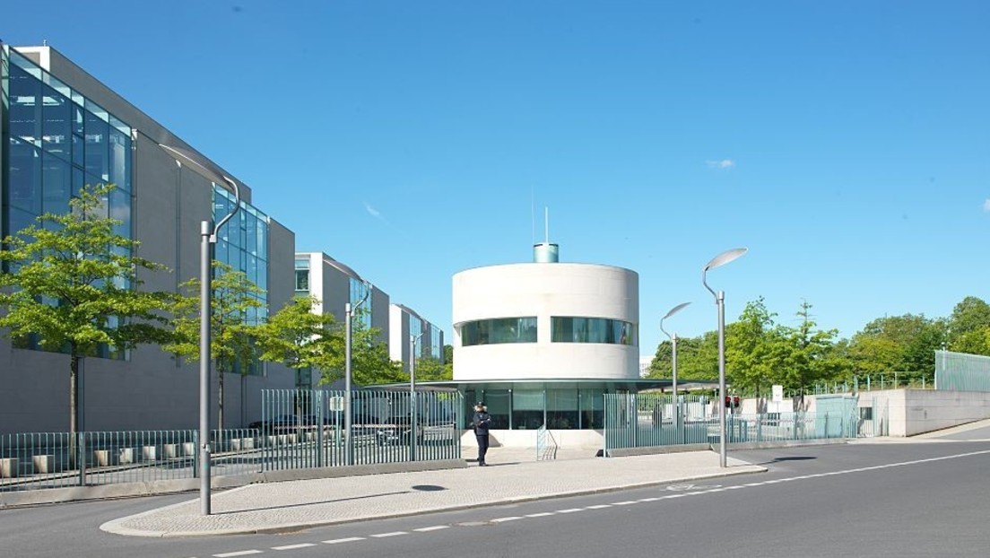 Der tägliche Wahnsinn: BlackRock-Vertreter zu Gast beim Ex-Kollegen im Bundeskanzlersamt